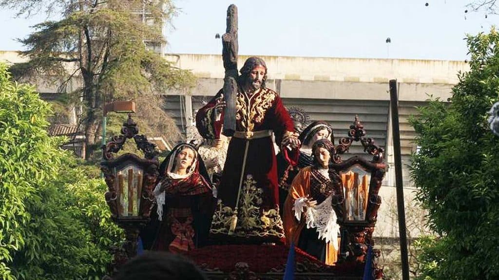 Hermandades del Viernes de Dolores.