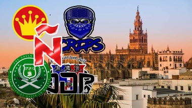 La Giralda y escudos de las bandas latinas en Sevilla.