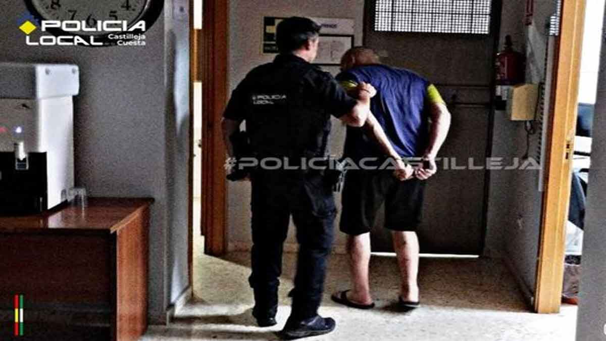 Detenido en Bormujos el 'ladrón de coches de la silicona'