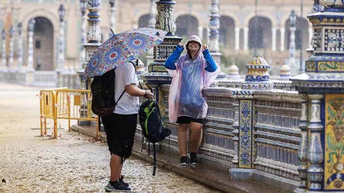 DANA: Más de 200 intervenciones en Sevilla ocasionadas por el temporal de agua y viento