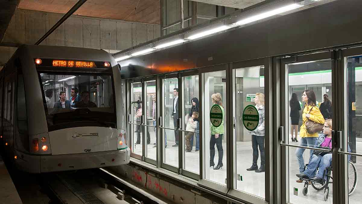 Planea una nueva huelga en el Metro de Sevilla al incumplirse los acuerdos