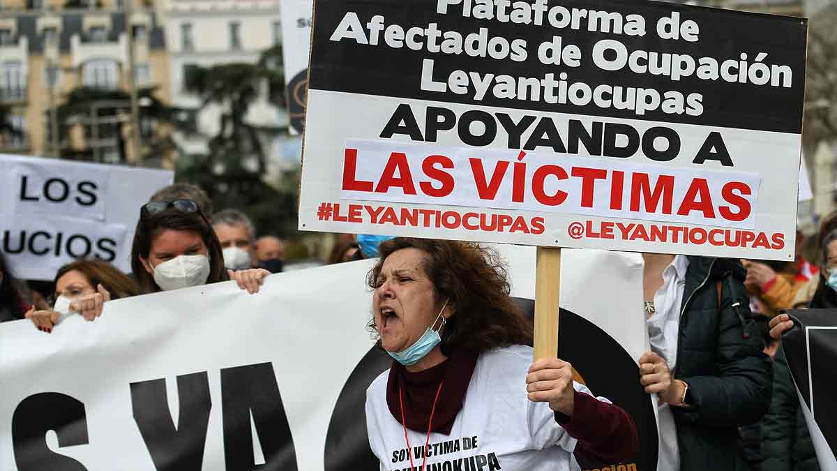 El desafío de los okupas en Sevilla: repercusiones en propietarios, inmobiliarias y marco legal