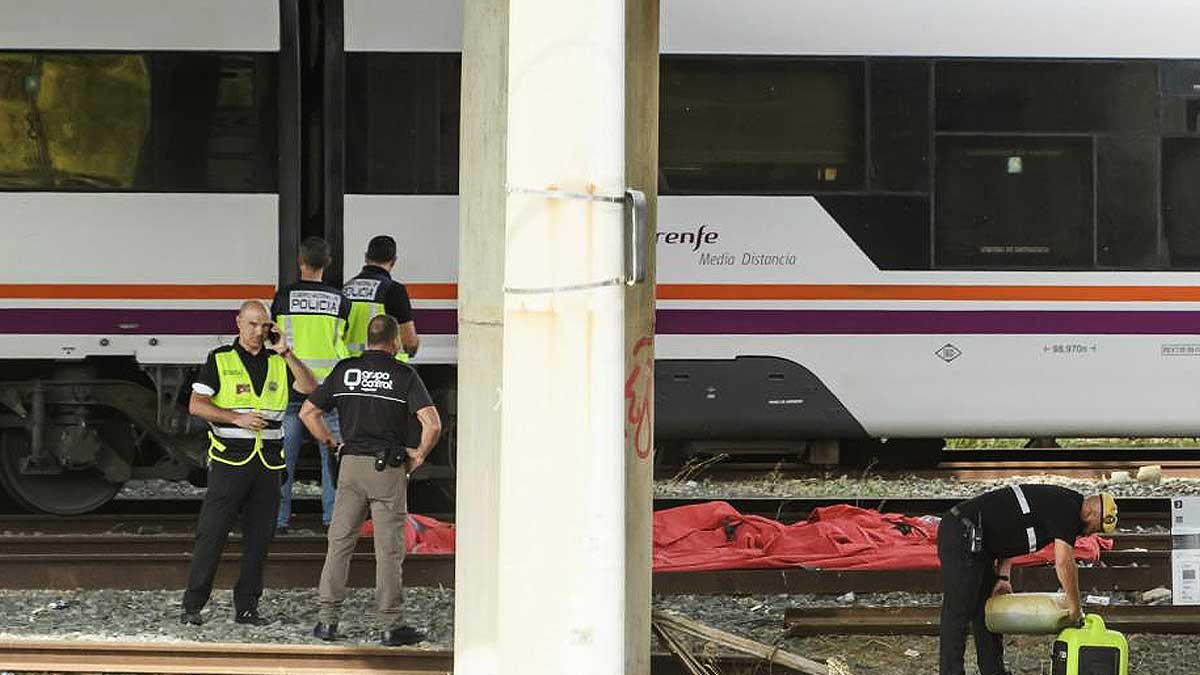 Las primeras hipótesis forenses apuntan a que Álvaro Prieto falleció electrocutado al abordar un tren