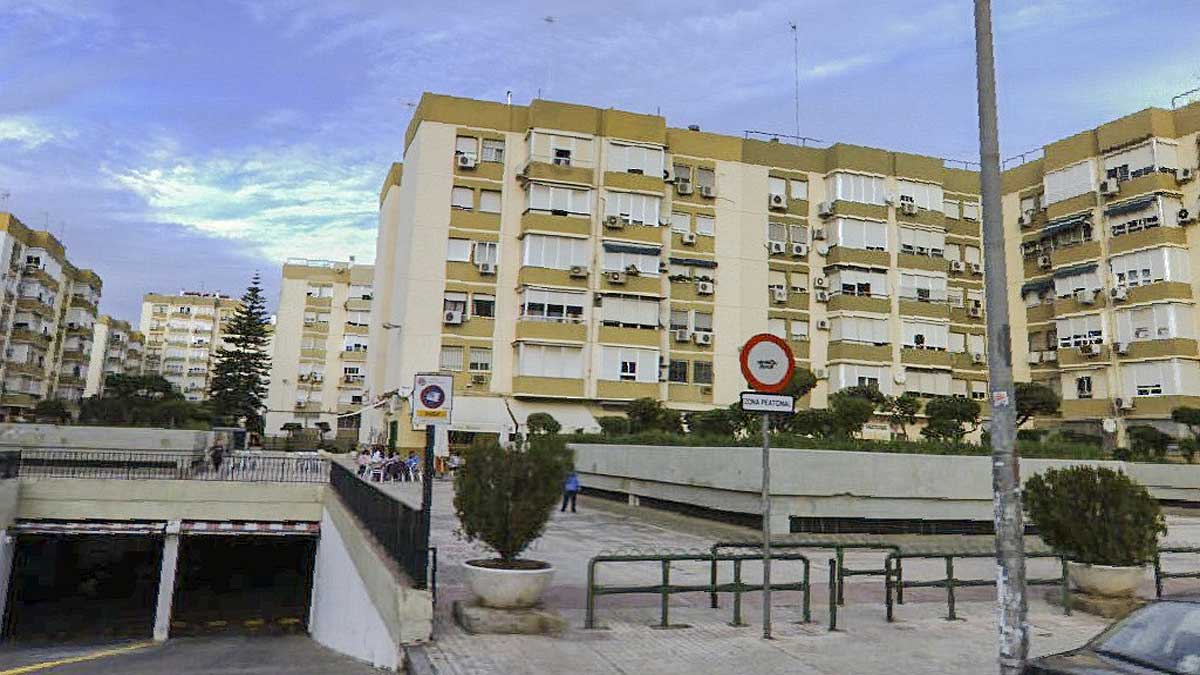 Extraña vibración en los cristales inquieta a los vecinos de Los Príncipes en Sevilla