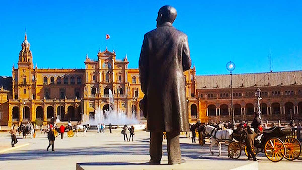 Estrenan el documental sobre Aníbal González, el arquitecto de Sevilla
