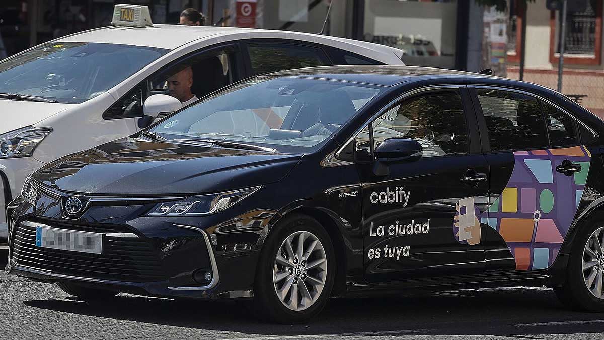 El peligro de los conductores de empresas de transporte privado en Sevilla