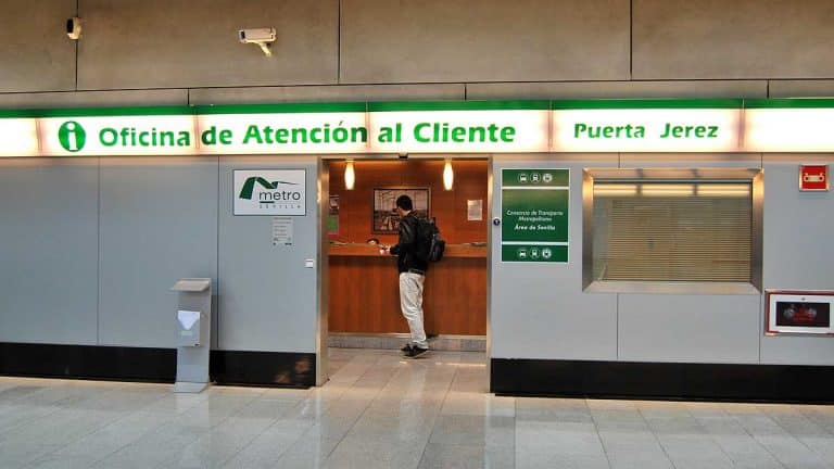 Oficina de Atención al Usuario "Puerta de Jerez".