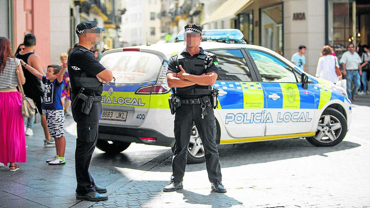 Agentes de la Policía Local de Sevilla.