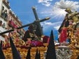 El boom de los balcones en la Semana Santa de Sevilla con precios récord y aviso de Hacienda a los propietarios