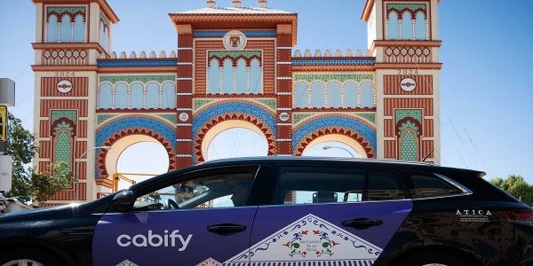 Las tarifas de Uber y Cabify disparan las quejas en la Feria de Sevilla