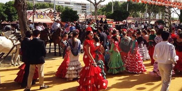 La Feria de Abril dispara los precios del alojamiento en Sevilla, hasta un 1,6% más que en 2023