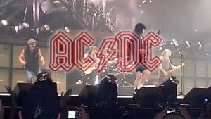 AC/DC.