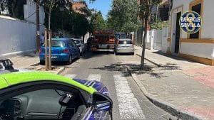 Policía intercepta el camión de butano robado.