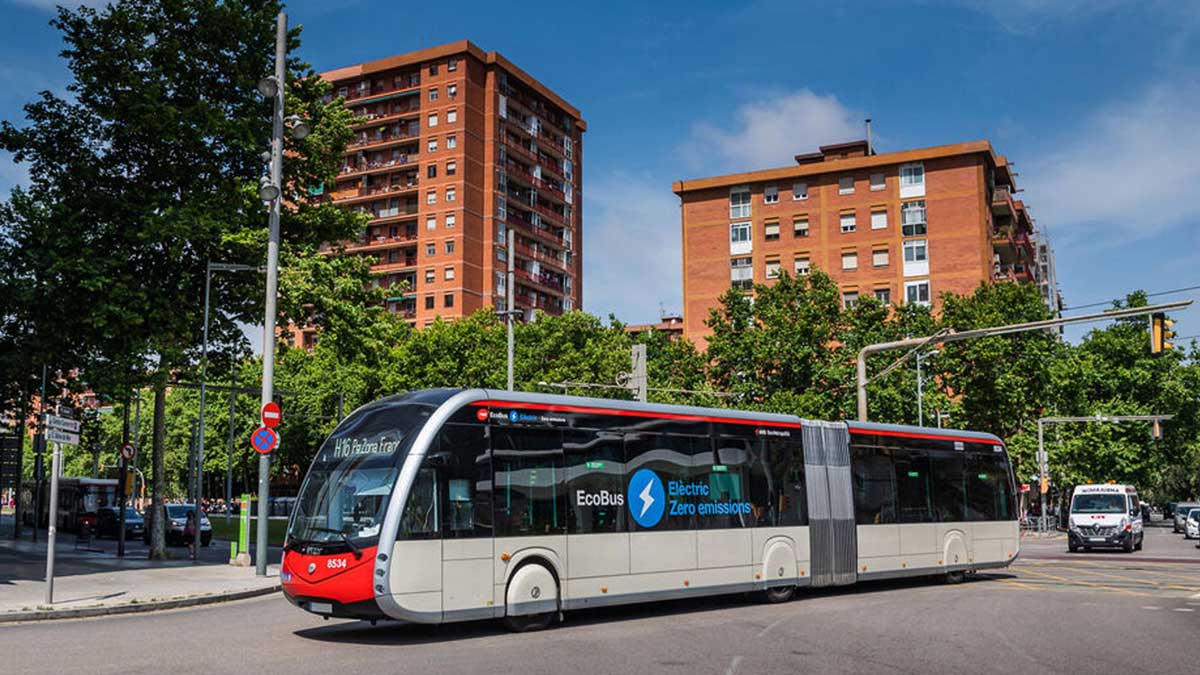 Tranvibús por Sevilla-Este.