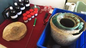 Urna encontrada en Carmona.