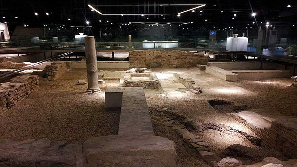 Vista de los restos romanos del Antiqvarium bajo Metropol.