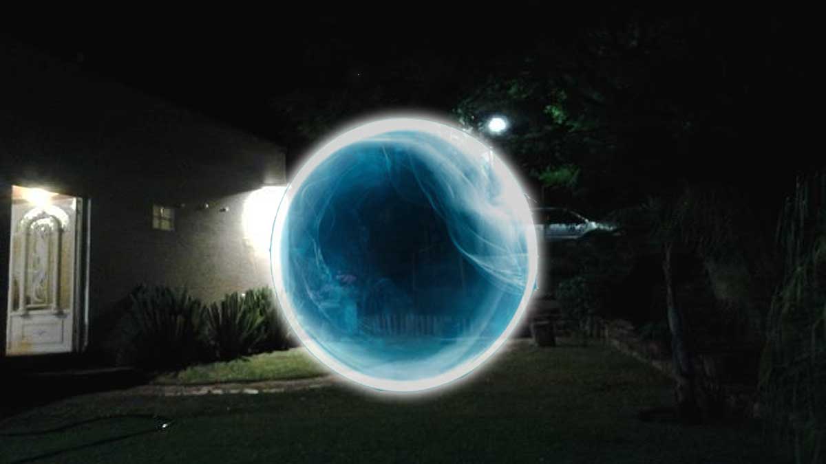 Misteriosa esfera luminosa.