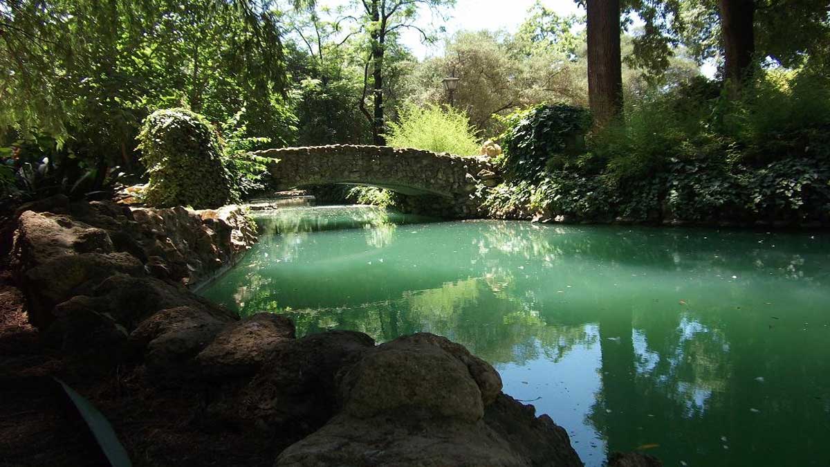 Vista de uno de los rincones del Parque de María Luisa.