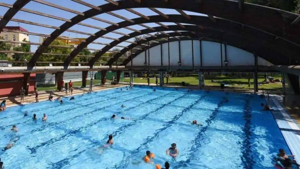 Piscina en Sevilla.