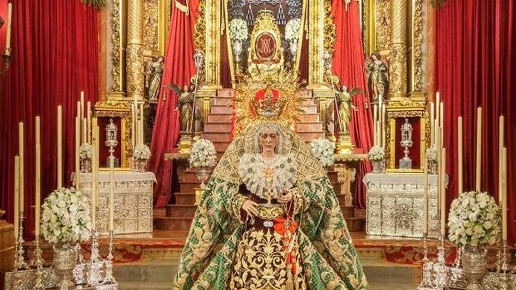 Virgen de la Macarena.