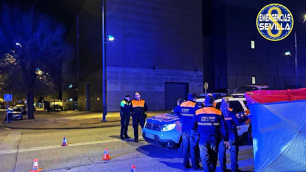 Intervención de la Policía Local tras el atropello mortal en Cartuja.