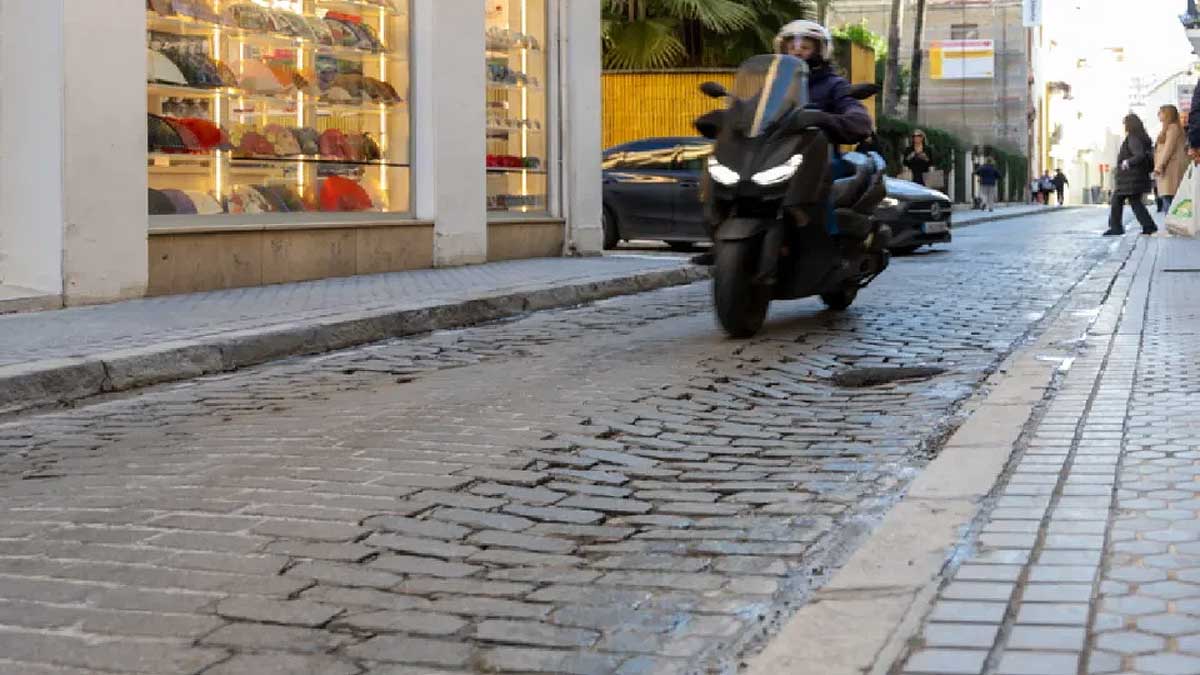 Mal estado de la calle.