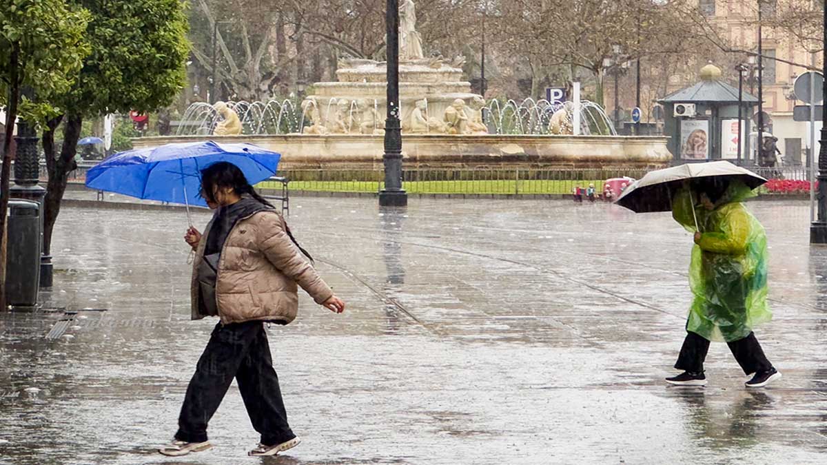 Lluvia en Sevilla.