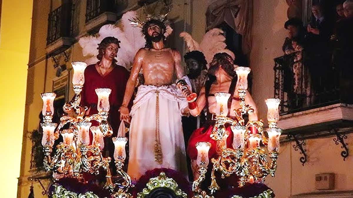 Entrada en su templo de Jesús Despojado.