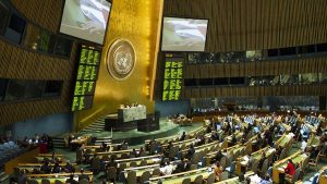 Salón de la ONU, con los representantes de los países.