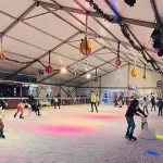 Abre Navidad Park: el paraíso navideño con atracciones, nieve y descuentos para colegios