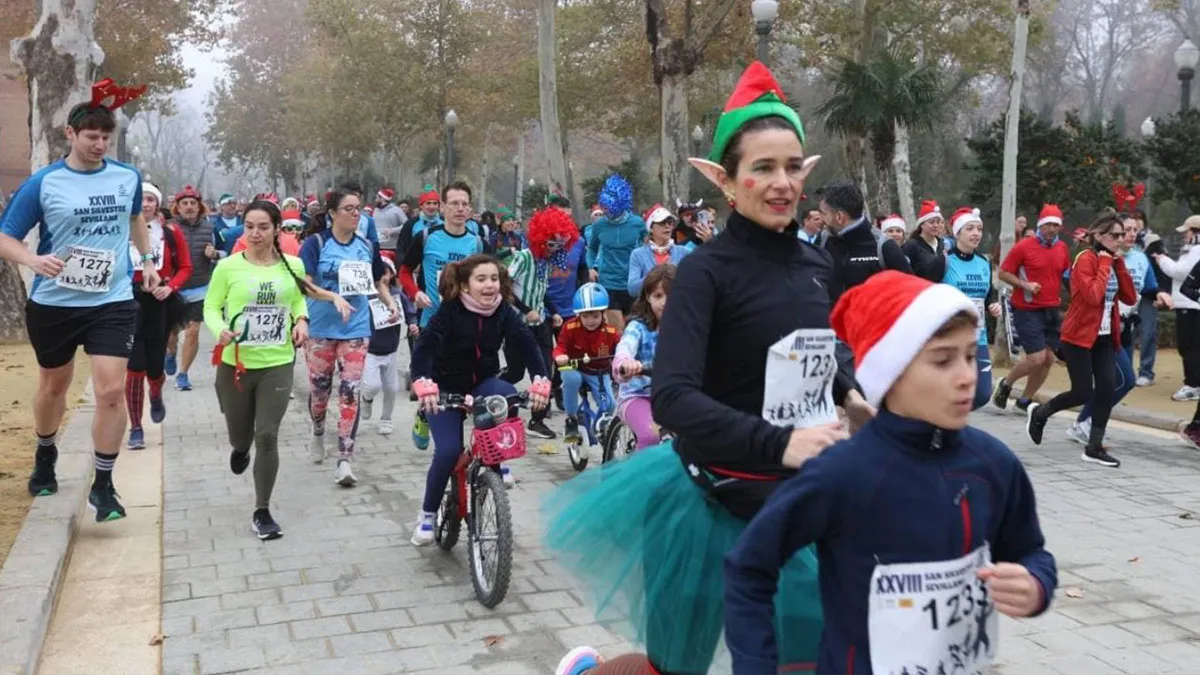 Corredores de la San Silvestre sevillana.