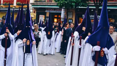 Nazarenos de Los Gitanos.