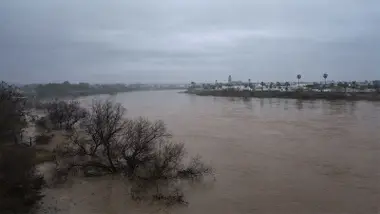 Imagen del Guadalquivir con el nivel de agua muy alto.