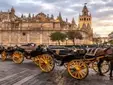 El futuro de los coches de caballos en Sevilla queda en el aire, Podemos pide una consulta ciudadana