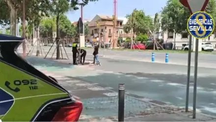 Policía Local de Sevilla en la calle Torneo.
