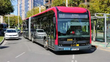 Autobús de Tussam en el trayecto de Sevilla Este al centro de la ciudad.