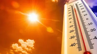 Termómetro subiendo a pleno sol.